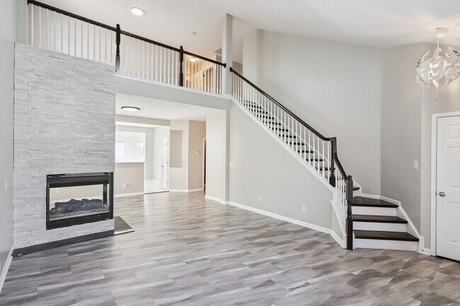 Foto del edificio - 3157 Skinner Dr