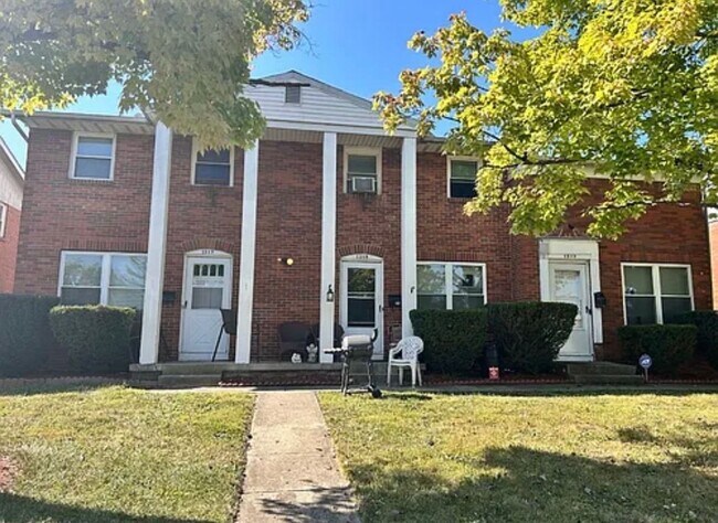 Building Photo - 1317 Barnett Rd