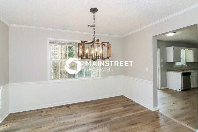 Foto del edificio - 3 Bedroom Pet-Friendly Home in Kennesaw, GA with Main Street Renewal