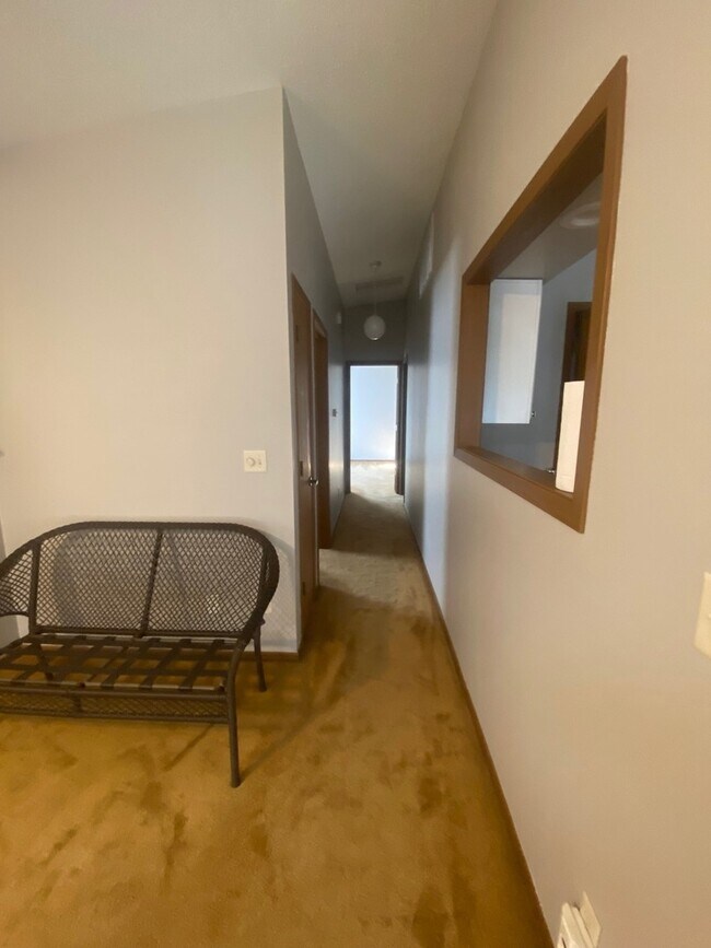 Foto del edificio - 1826 Kerrybrook Ct
