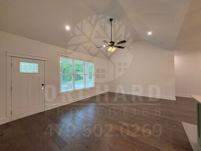 Foto del edificio - Bella Vista Single-Family Home- 2 Bed/ 2 B...