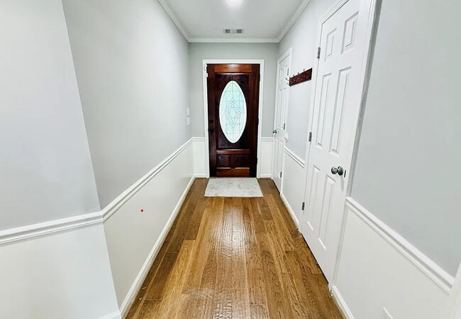 Building Photo - 7642 Timberdale Dr