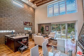 Building Photo - 3450 Cahuenga Blvd W