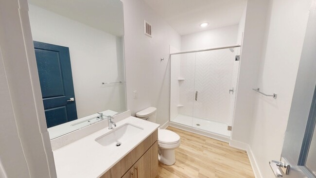Diamond Bathroom - Factory 52 Apartments
