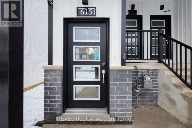 Photo du bâtiment - 4263 Fourth Ave