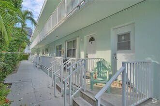 Building Photo - 542 Euclid Ave