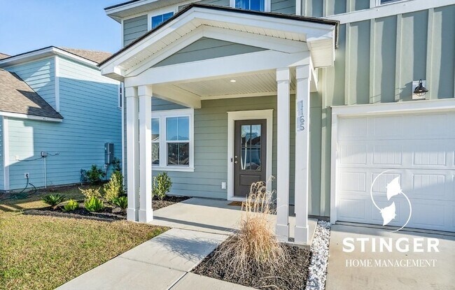 Building Photo - 5 Bedroom / 3 Bath For Rent In Salem Bay
