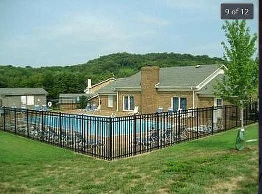Building Photo - 830 Brentwood Pt