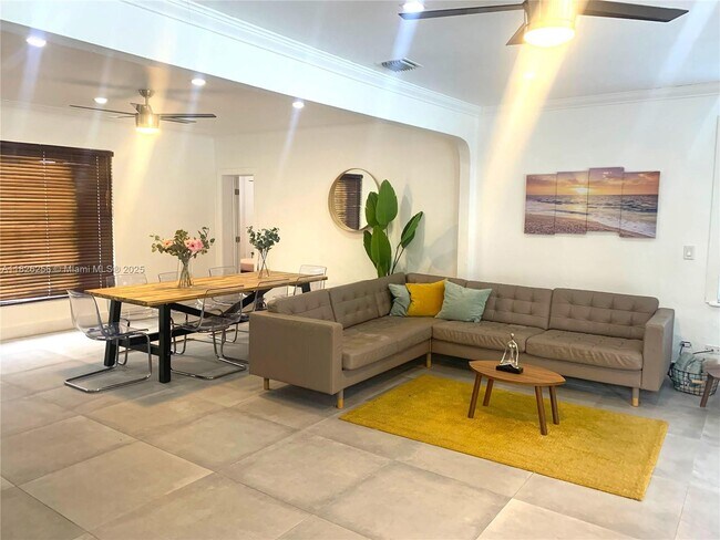 Foto del edificio - 10825 Peachtree Dr
