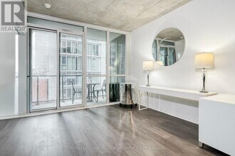 Building Photo - 88 Blue Jays Way