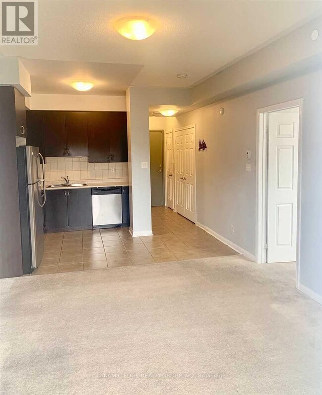 Photo du bâtiment - 5705 Long Valley Rd