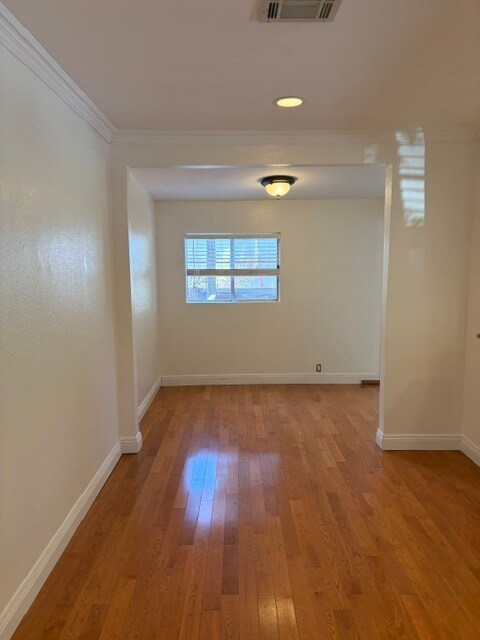 Foto del edificio - 4141 Irving Pl