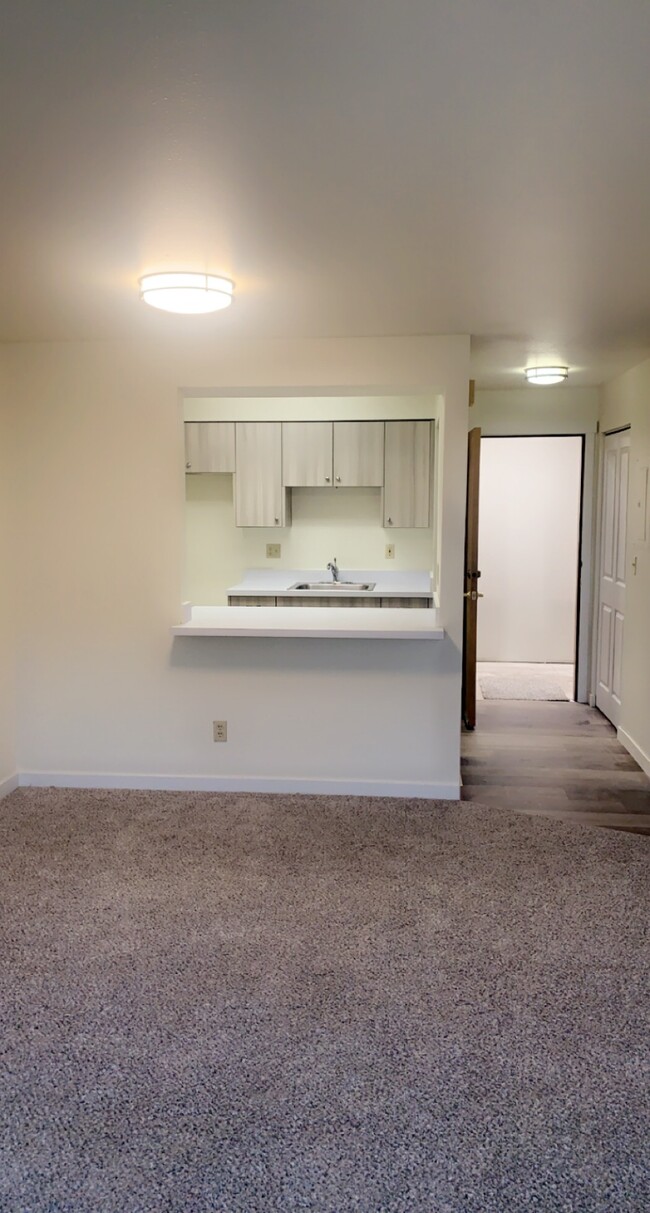Building Photo - 112 Blair Dr