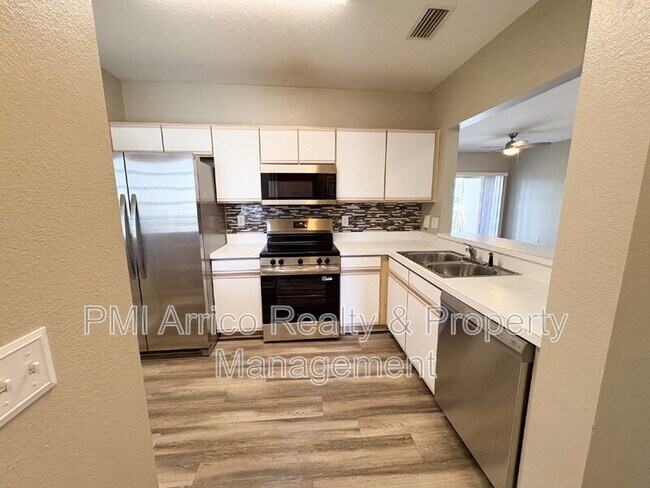 Building Photo - 6019 Portsdale Pl