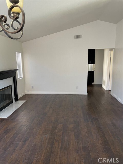 Building Photo - 2267 Arabian Way