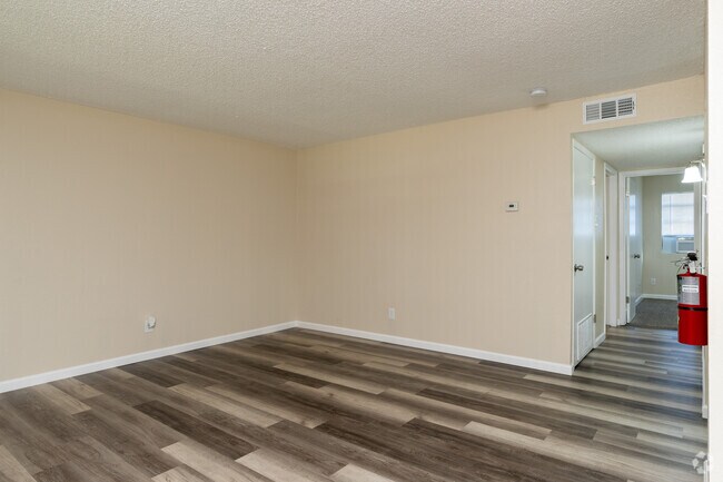 2HAB, 1BA - 900 ft² - Tia Maria