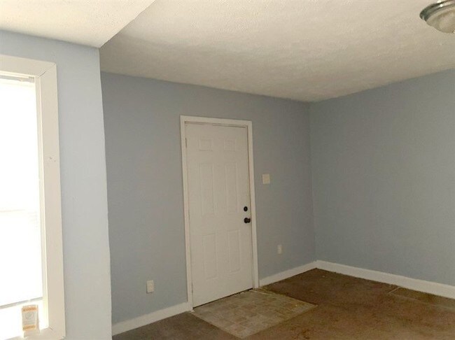 Foto del edificio - Cute 2BE 1BA home in Harding St