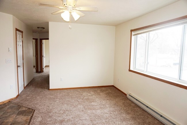 Foto del edificio - 611 3rd St NW