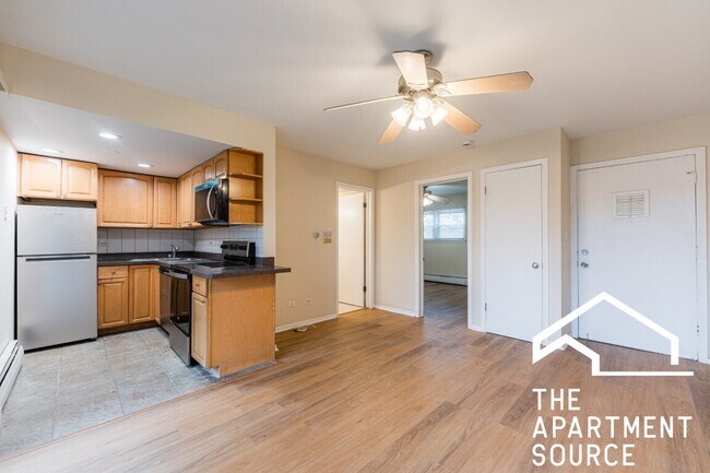 Foto del edificio - 6151 W Thorndale Ave