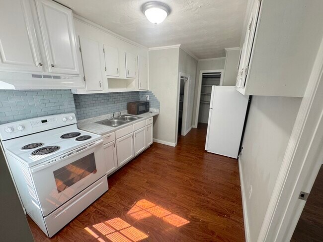 Foto del edificio - 104 Cushing St