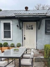 1712 Central Ave