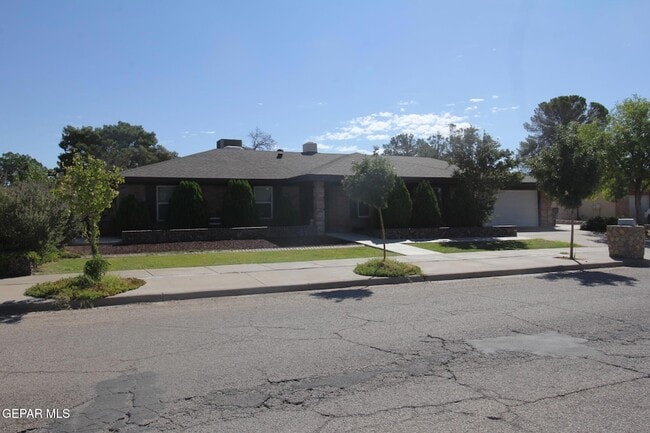 Building Photo - 19014 Armington Dr