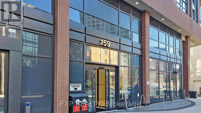 Building Photo - 159-1159 Wellesley St E