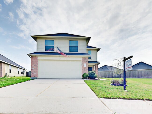 Building Photo - 21407 Jamals Way