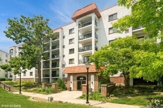 Building Photo - 475 Plum Creek Dr
