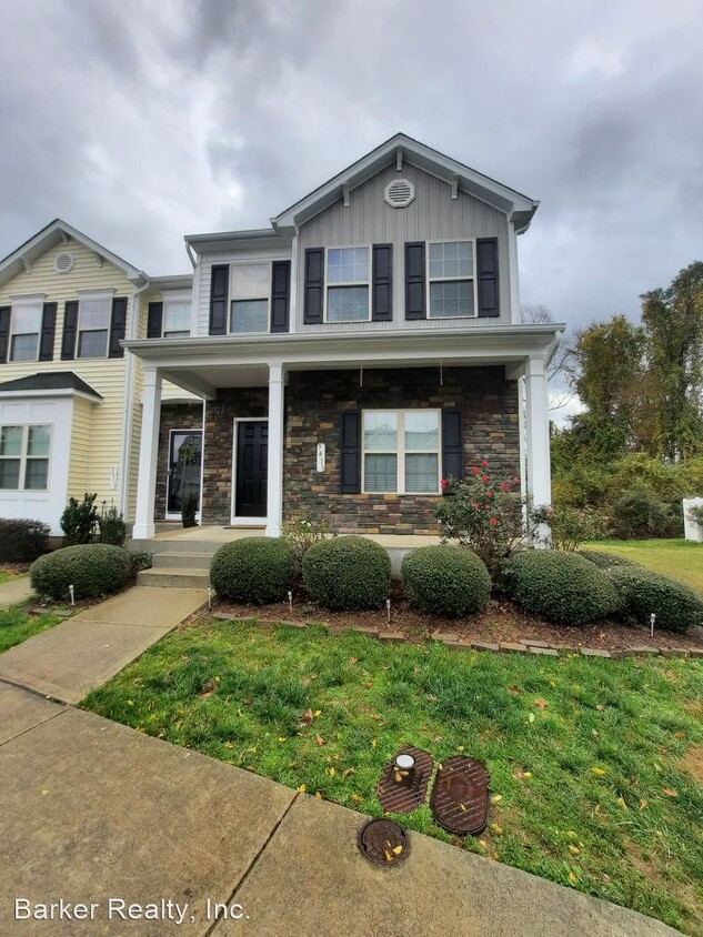 Primary Photo - 3 br, 2.5 bath House - 5413 Big Bass Drive