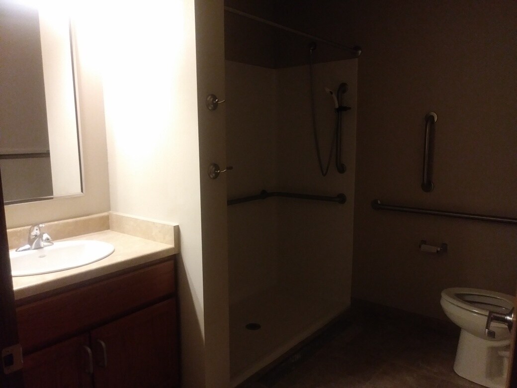 Bathroom - 1601 Redwood Dr