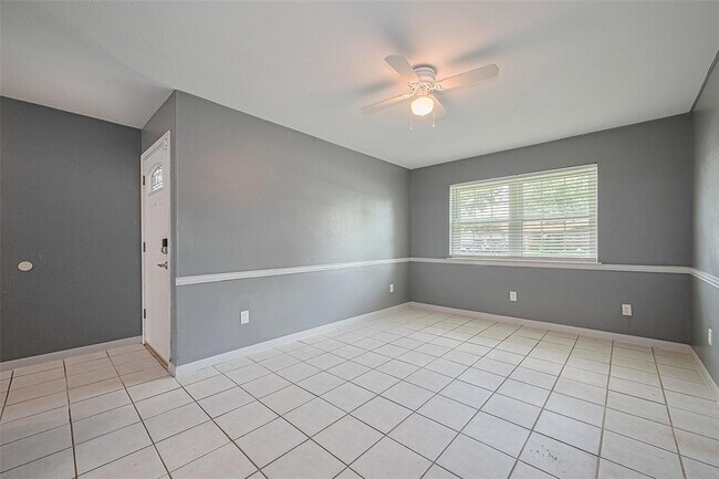 Foto del edificio - 9711 Mackworth Dr
