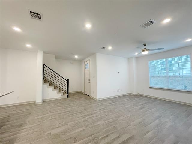 Foto del edificio - 1656 Jessica Ln