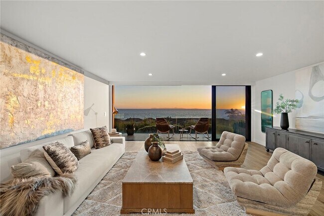 Building Photo - 37 Blue Lagoon