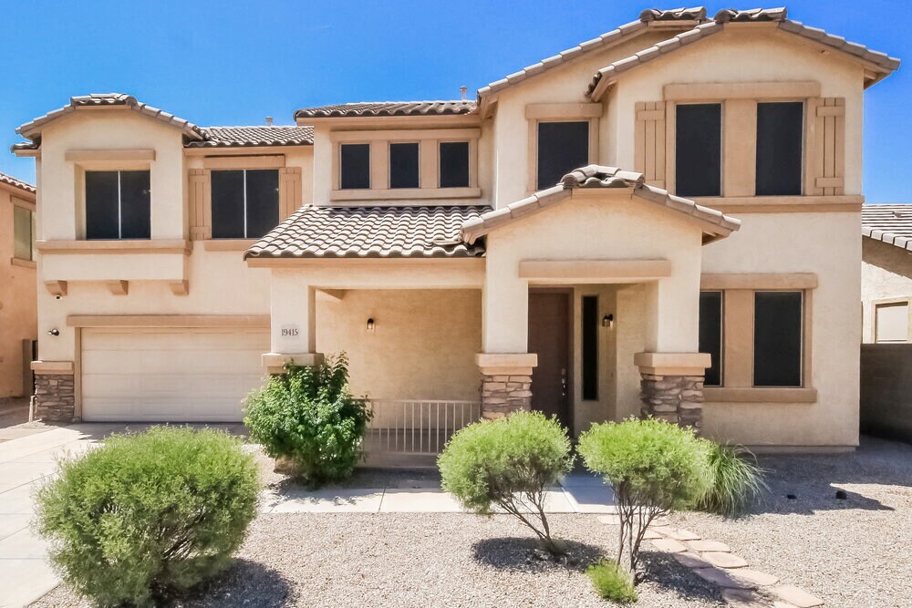 Foto principal - 19415 E Arrowhead Trail