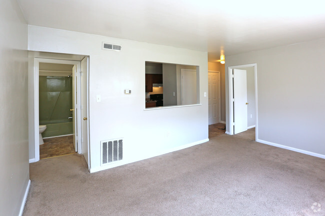 Interior Photo - The Cove Apartments