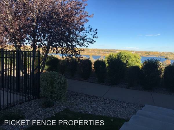 Building Photo - 5014 Brookfield Dr