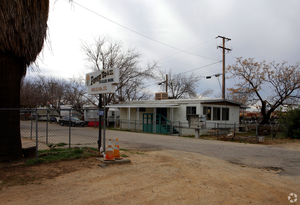 Building Photo - Poppy Trail Trailer Park