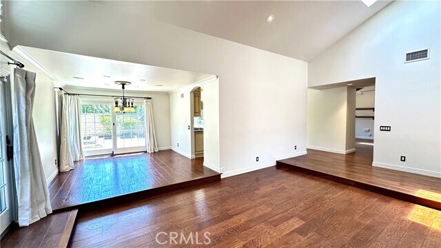 Building Photo - 5514 E Crater Lake Ave