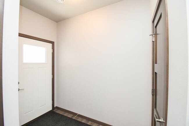Foto del edificio - Stylish Townhome in Harrisburg School District – Open Floor Plan & Loft!