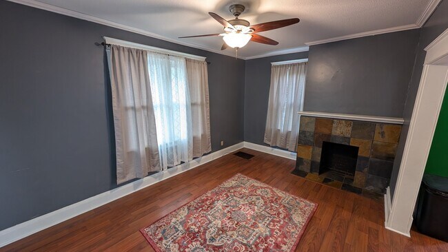 Foto del edificio - 478 N Ellsworth Ave