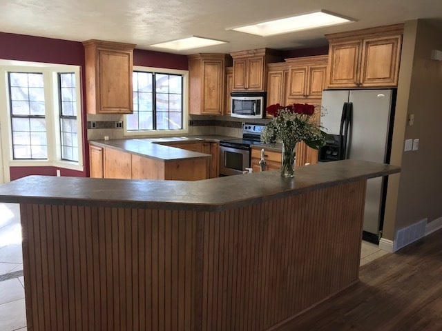 Building Photo - 1321 Southwind Dr
