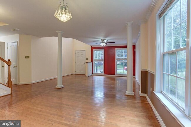 Foto del edificio - 9634 Ironleaf Trail