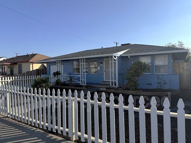 Foto del edificio - 632 Fir St