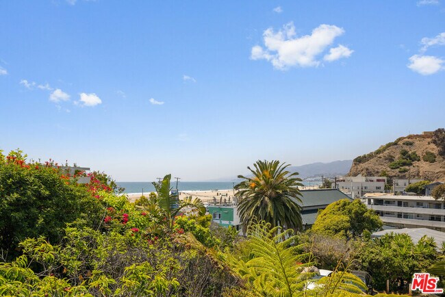 Foto del edificio - 117 Ocean Way