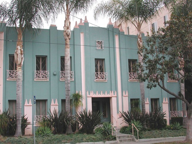 El histórico Norlin Apts. Los Feliz - 1814 N Normandie Ave