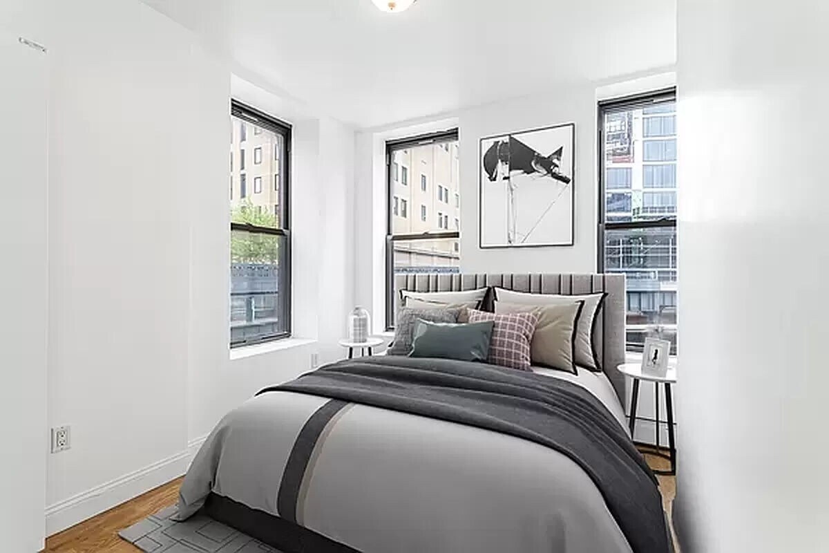 Building Photo - 457 West 17th Street