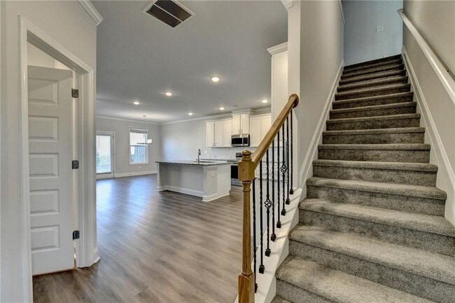 Building Photo - 3855 Brookburn Pk