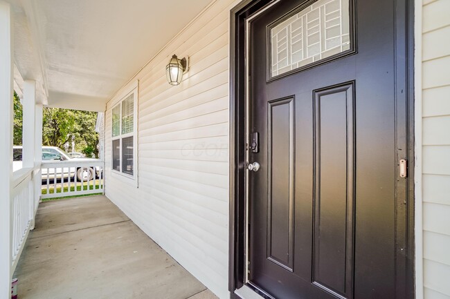Building Photo - 4301 Owl Ct
