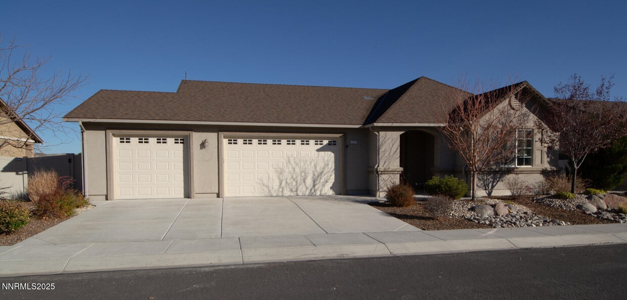 Primary Photo - 2275 Makenna Dr